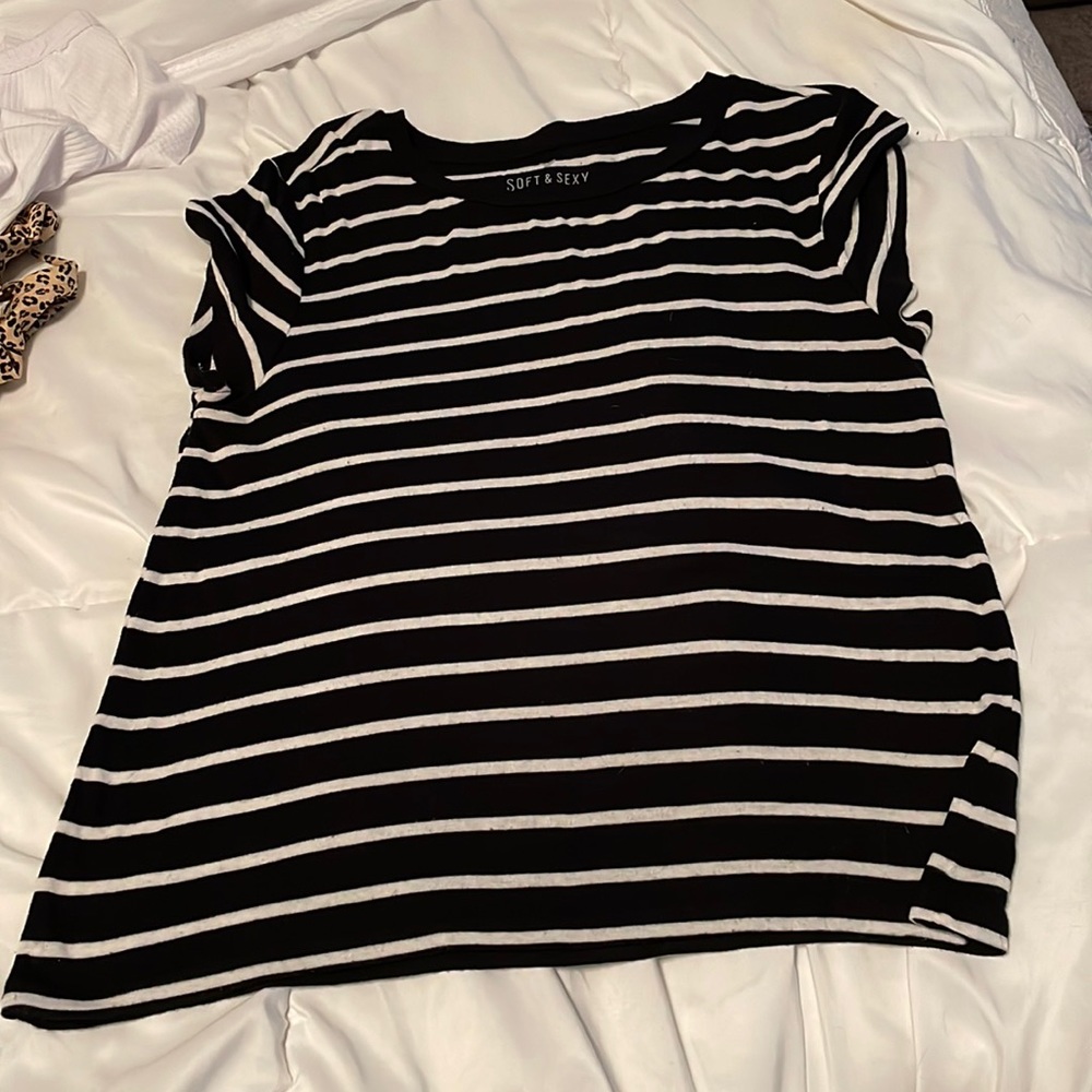 stripped soft tee